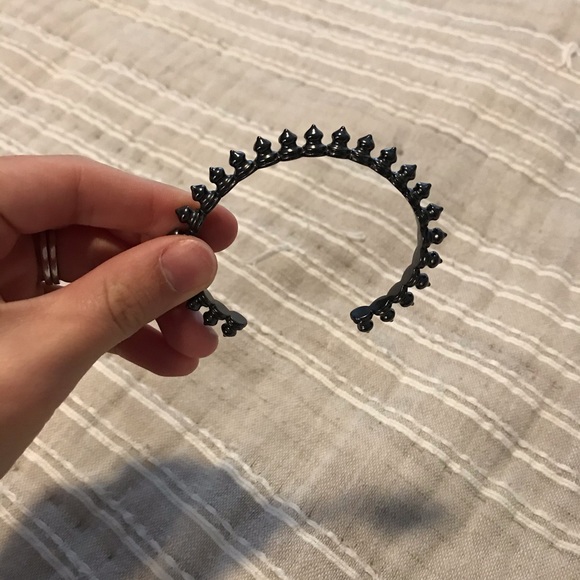 Kendra Scott Rory Cuff - Picture 4 of 4